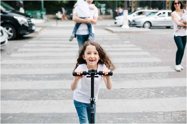 Séance photo famille à domicile 17e arrondissements Paris