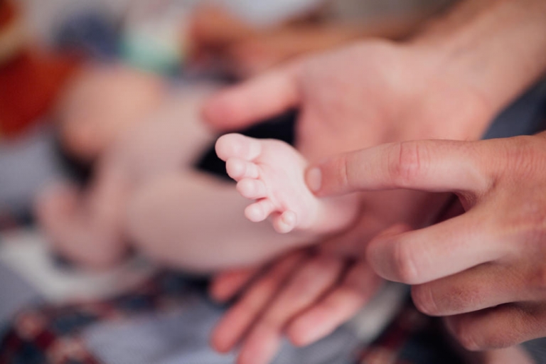 Séance photo famille à domicile 10e arrondissements Paris