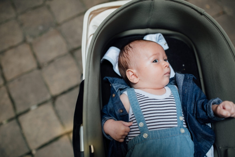 Séance photo famille à domicile 10e arrondissements Paris