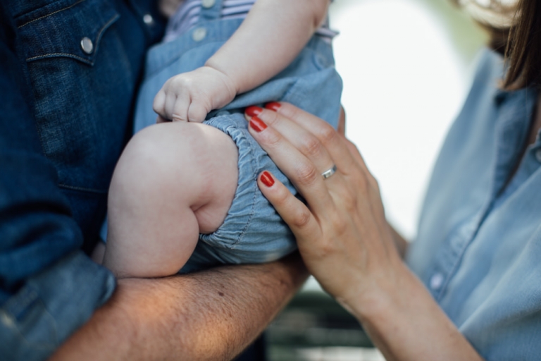 Séance photo famille à domicile 10e arrondissements Paris