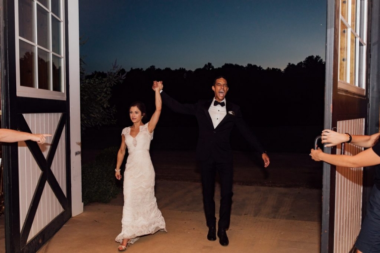 vineyard charlottesville destination wedding charlottesville weddingphotographer