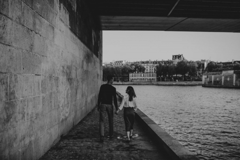 Photographe session engagement Paris