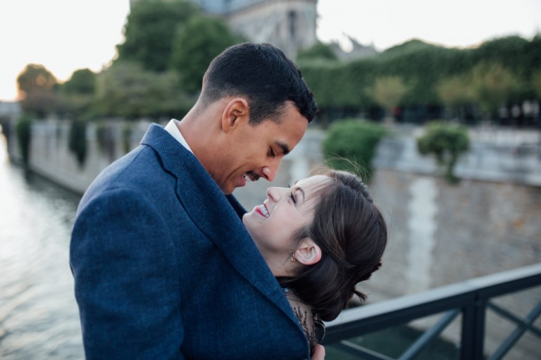 Photographe session engagement Paris