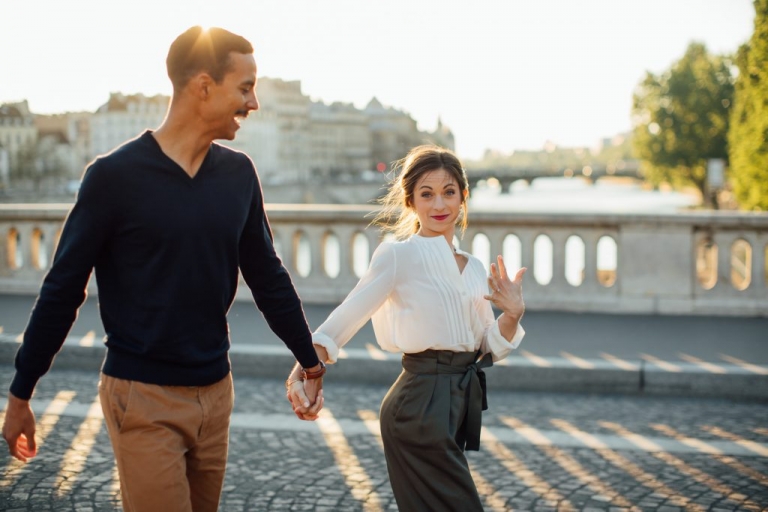 Photographe session engagement Paris