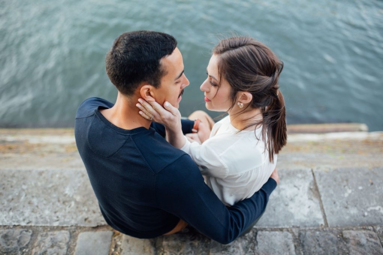 Photographe session engagement Paris