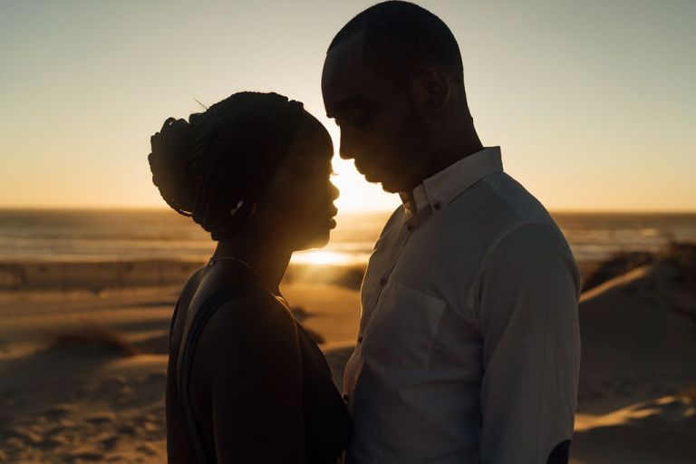 Lisbon Seance couple photographer 