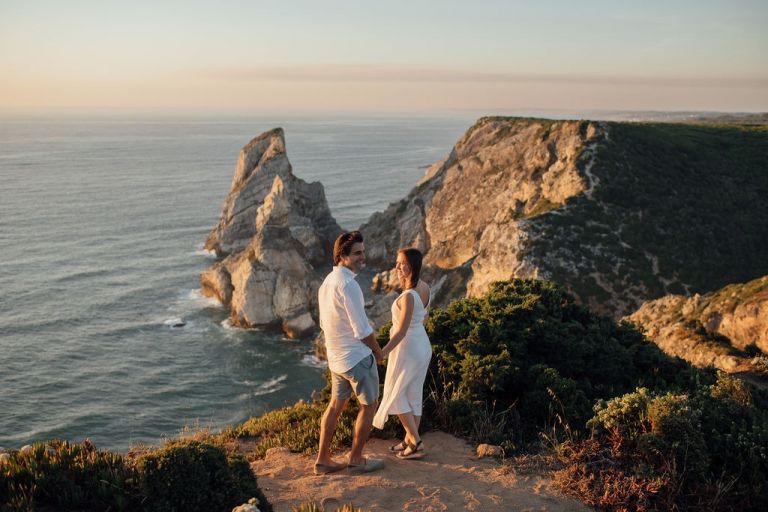 Lisbon Seance couple photographer