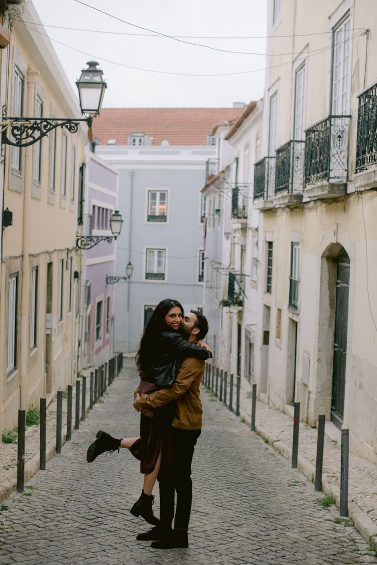 Destination wedding photographer Lisbonne