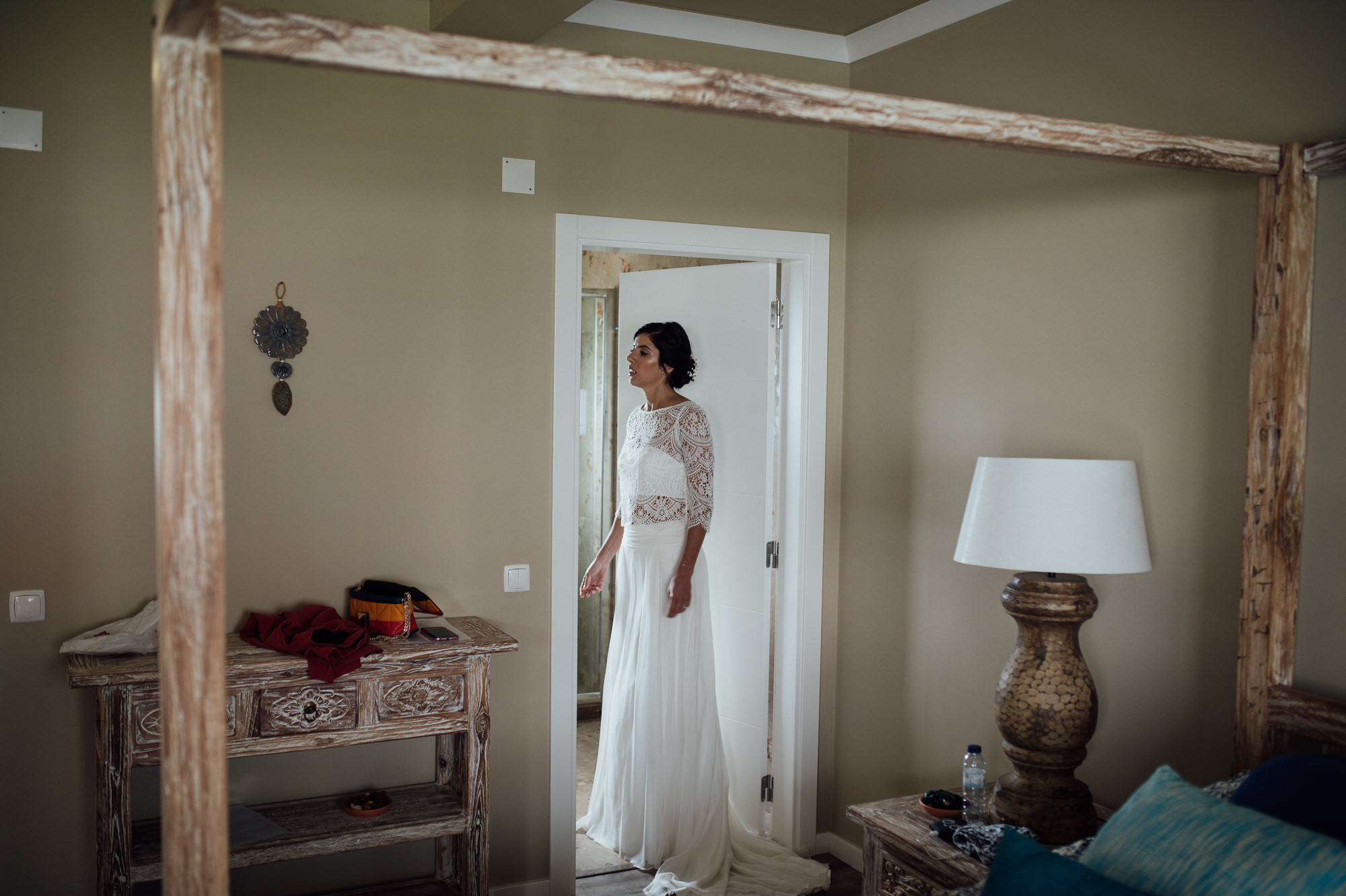 Chloé & Édouard, Solar Pancas, Alenquer, Portugal, 2018 — wedding photograph 4 of 13 by Alex Tome
