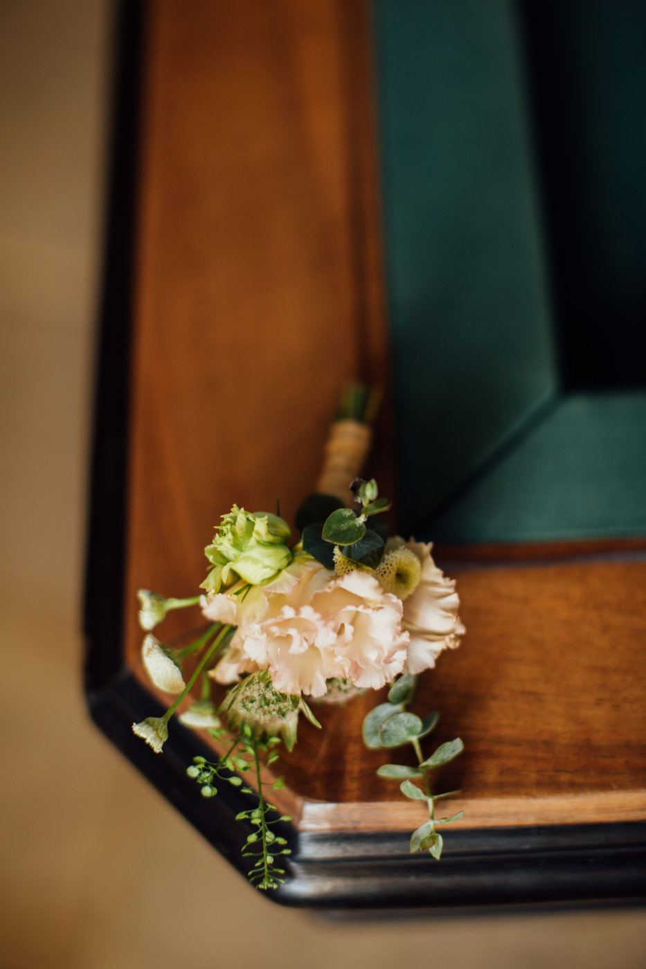 Sophie & Laurent, Château Isabeau de Naujan, Gironde, France, 2020 — wedding photograph 4 of 14 by Alex Tome