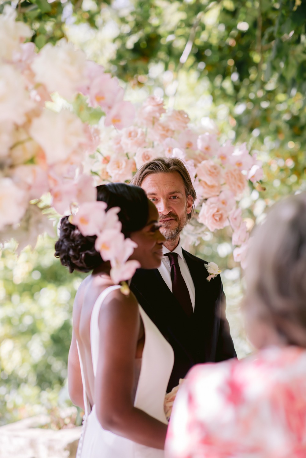 Camélia Gardens, Sintra, Portugal, 2023 — wedding photograph 5 of 14 by Alex Tome