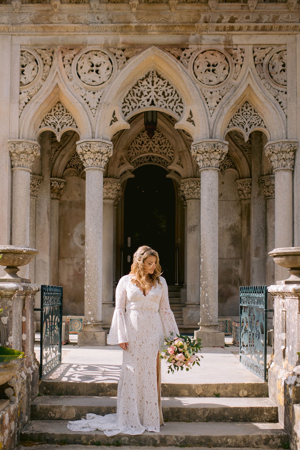 Praia da Ursa, Sintra, Portugal, 2023 — wedding photograph 6 of 13 by Alex Tome