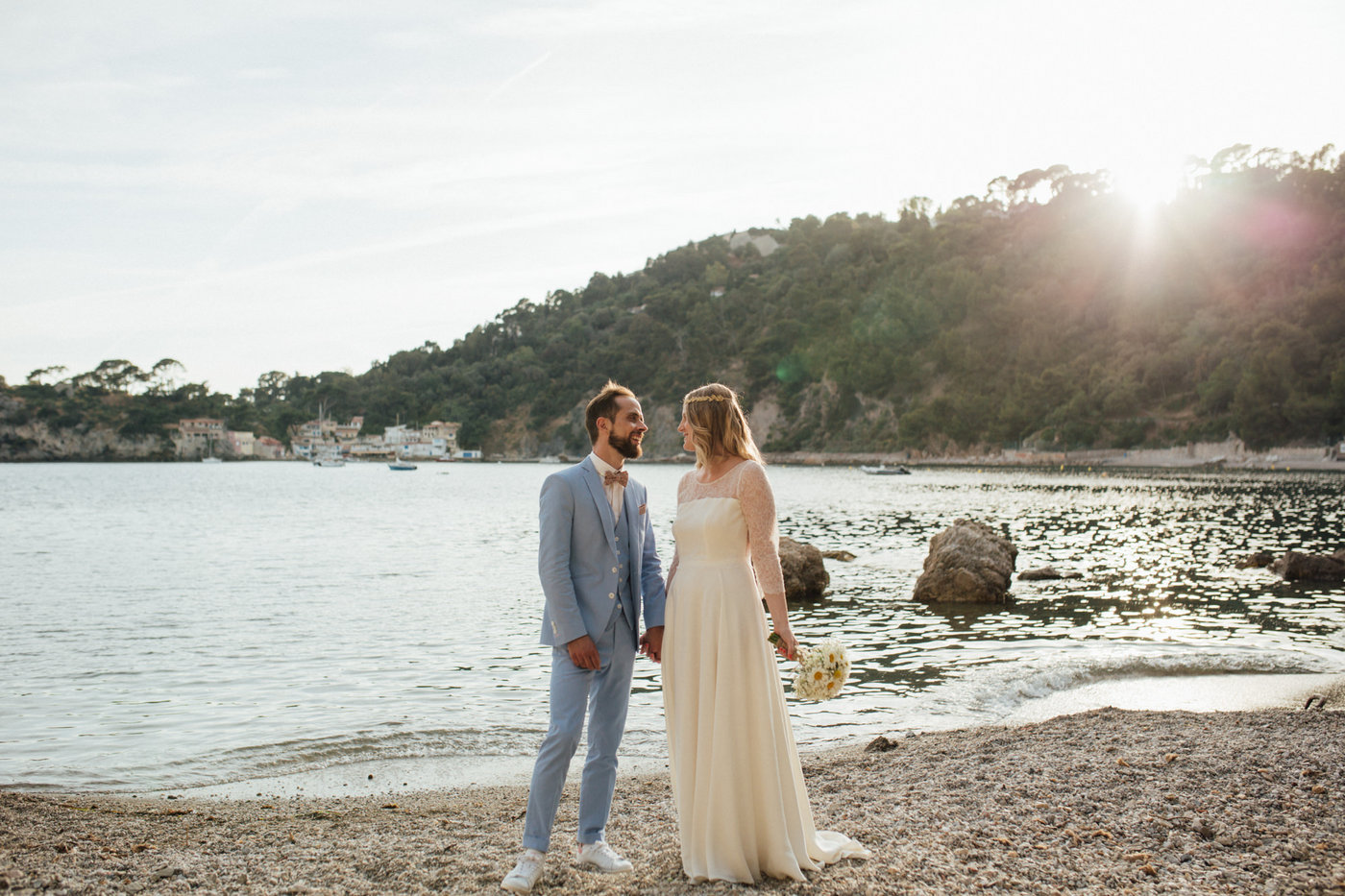 Caroline & Guillaume, Les Pins Penchés, Toulon, France, 2020 — wedding photograph 7 of 14 by Alex Tome