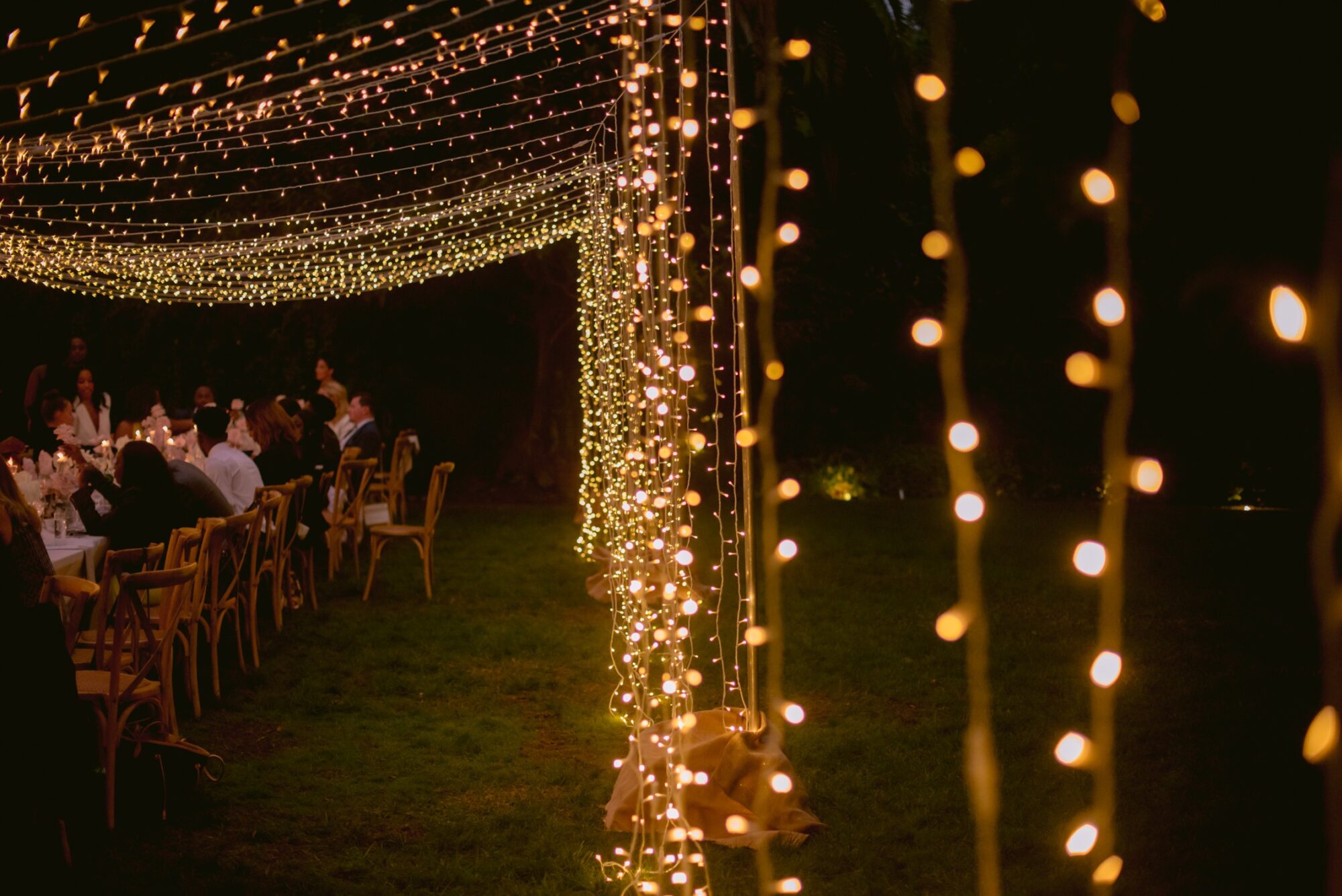 Camélia Gardens, Sintra, Portugal, 2023 — wedding photograph 9 of 14 by Alex Tome