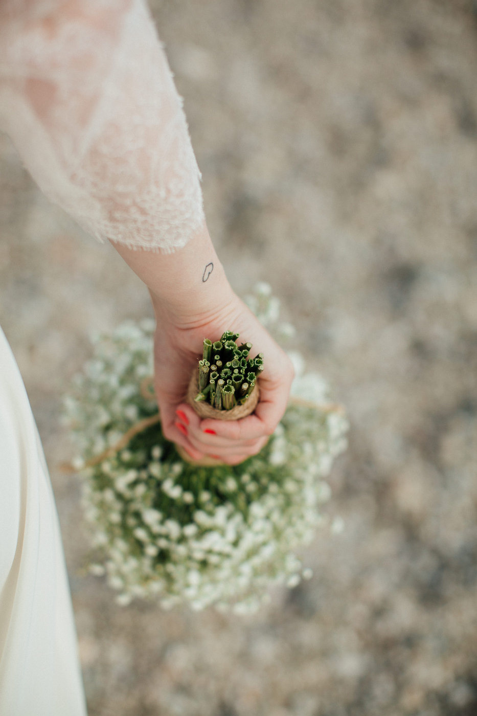 Caroline & Guillaume, Les Pins Penchés, Toulon, France, 2020 — wedding photograph 9 of 14 by Alex Tome