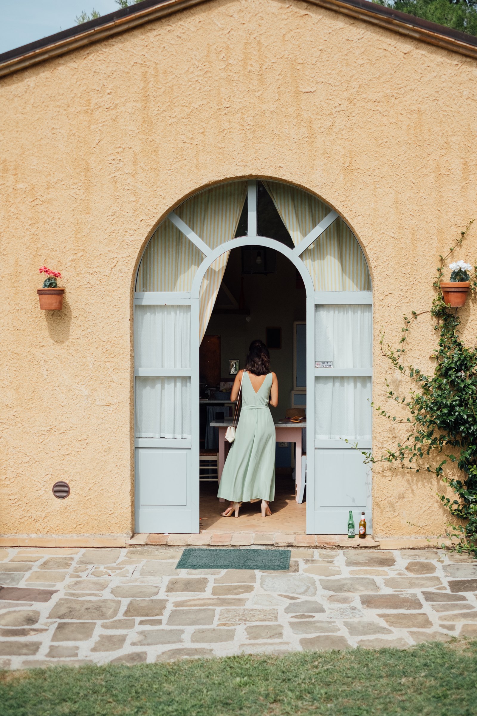 Anaïs & Thomas wedding in Umbria, Italy, by Alex Tome
