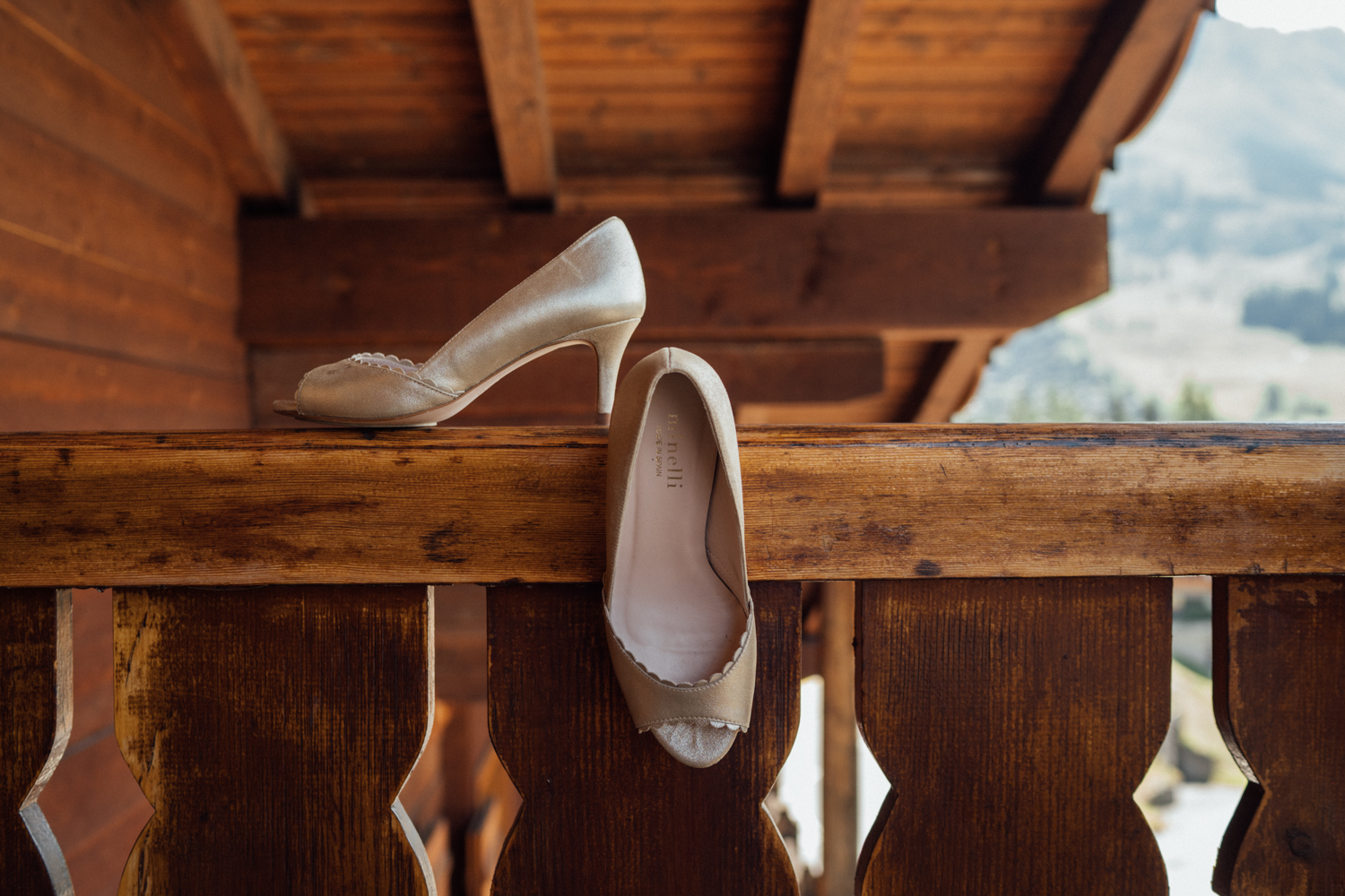 Céline & Adrian wedding at Verbier, Suisse, by Alex Tome