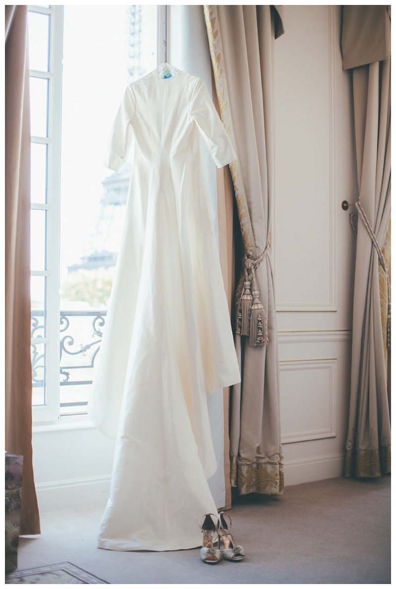 Geoffroy & Arianna wedding at Shangri-La, France, by Alex Tome