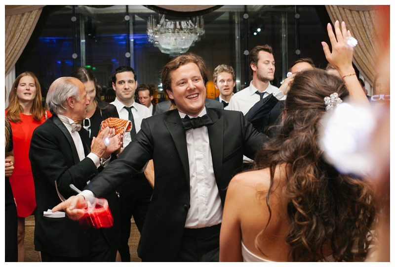 Geoffroy & Arianna wedding at Shangri-La, France, by Alex Tome