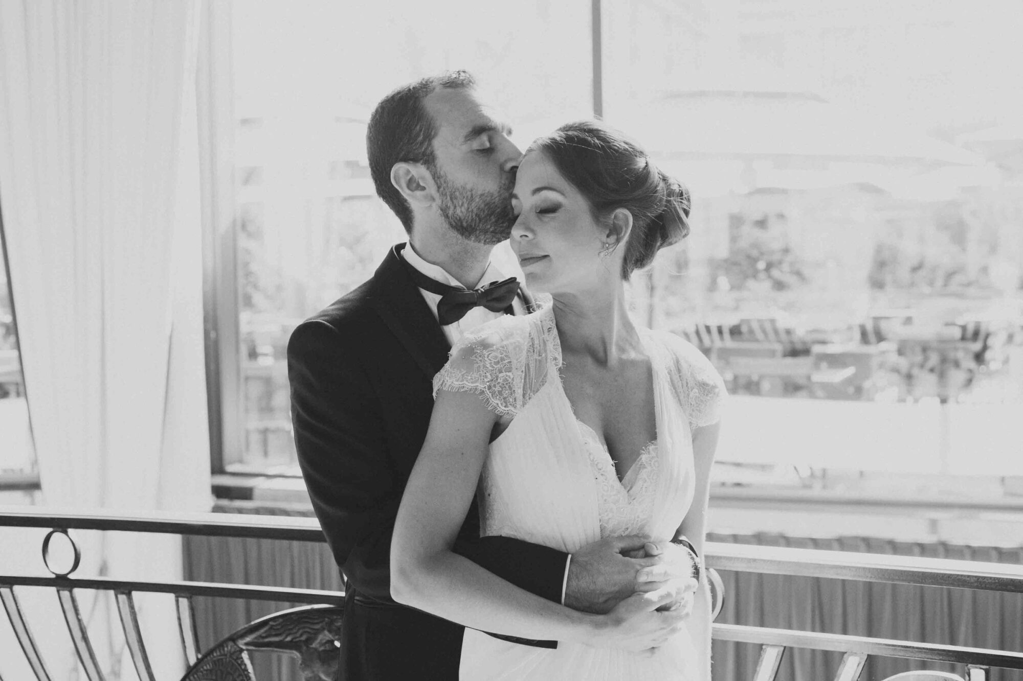 Paula & David wedding in Paris, France, by Alex Tome