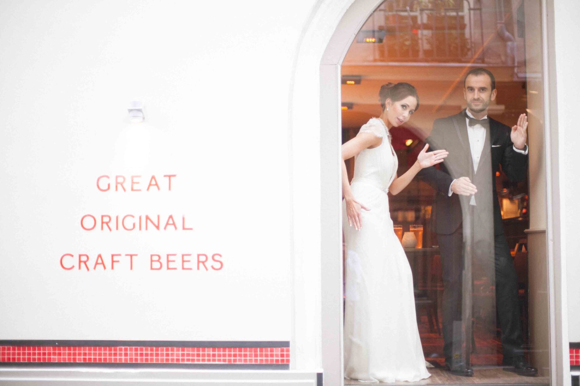 Paula & David wedding in Paris, France, by Alex Tome
