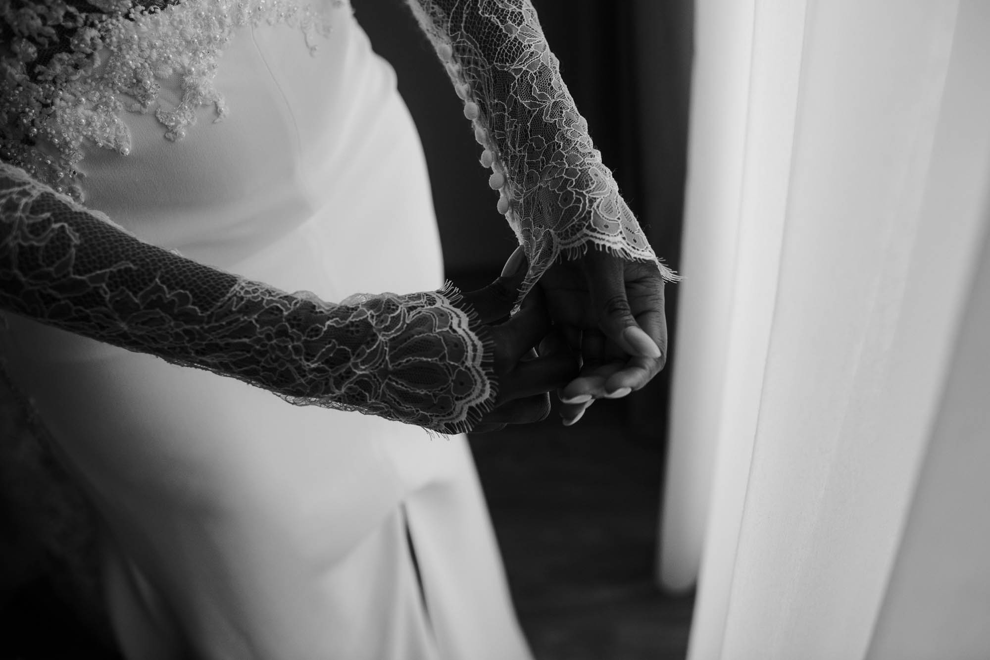Élodie & Vladimir wedding at Lago dos Cisnes, Portugal, by Alex Tome