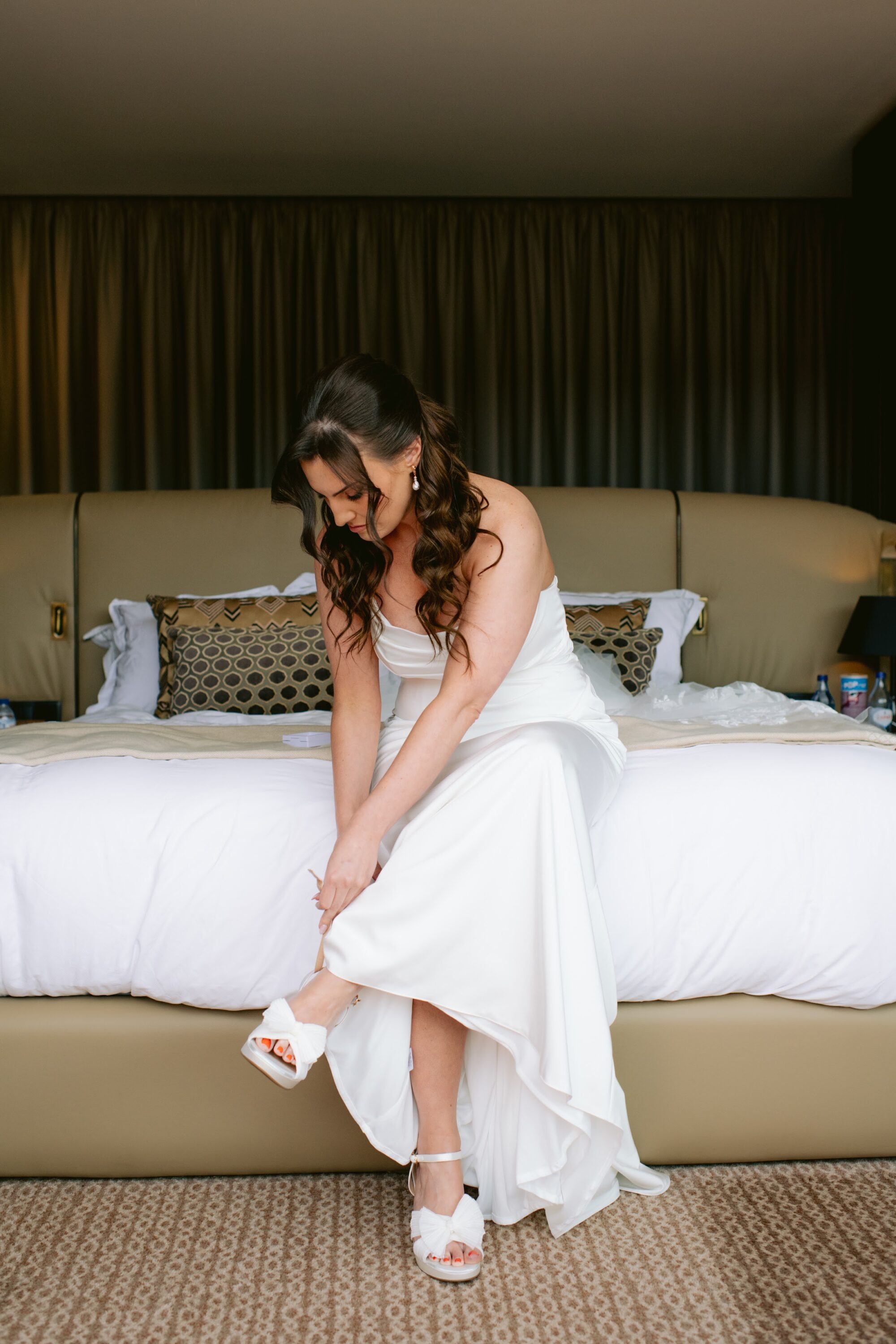 Tara & Jimmy wedding at Portugal, by Alex Tome