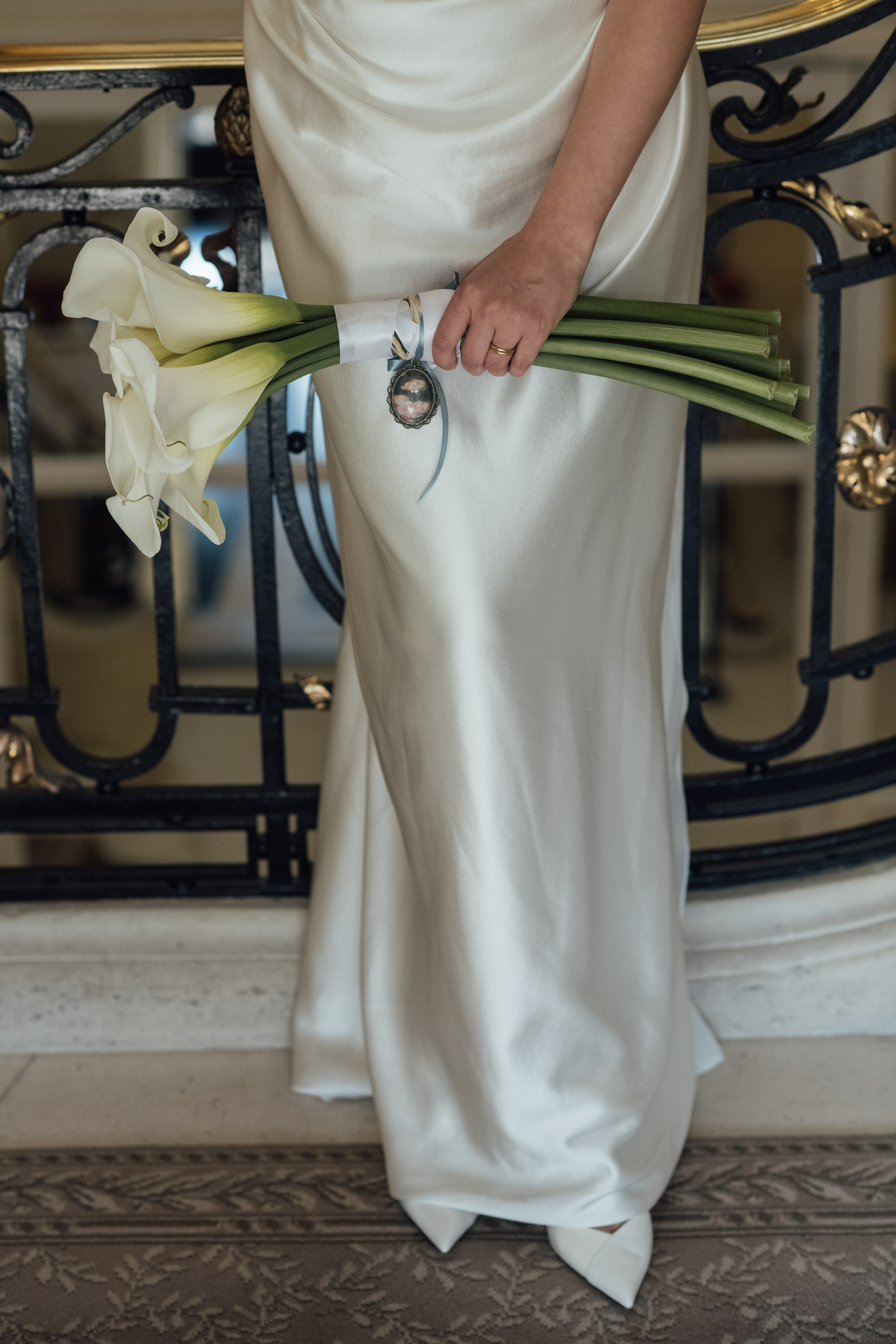 Isabelle & Antoine wedding at Pré Catelan, Paris, France, by Alex Tome