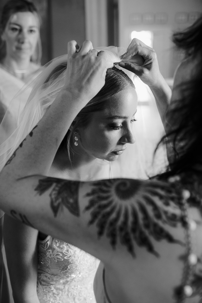 Jana & Gavin wedding at Syracuse, Sicily, Italy, by Alex Tome