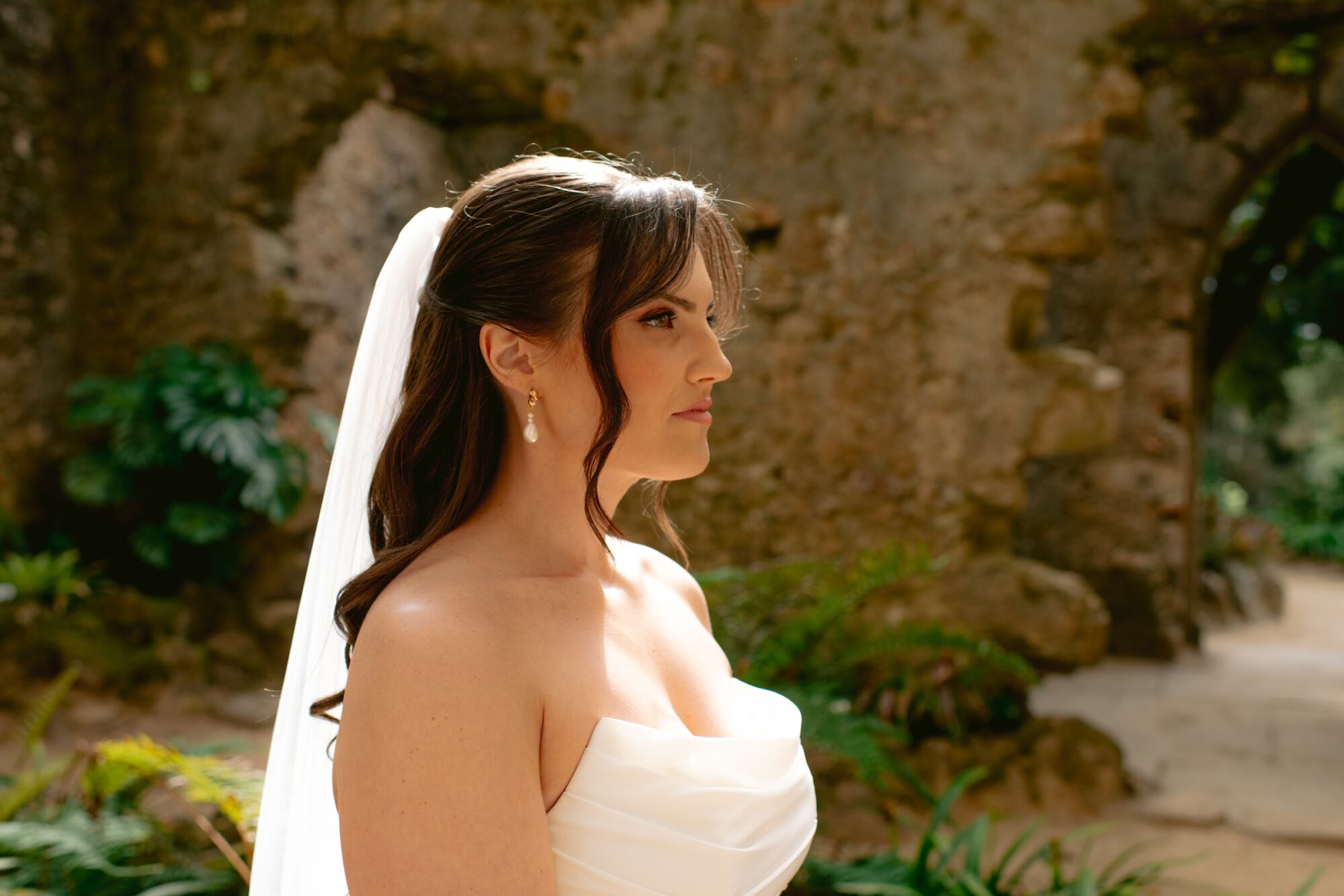 Tara & Jimmy wedding at Portugal, by Alex Tome
