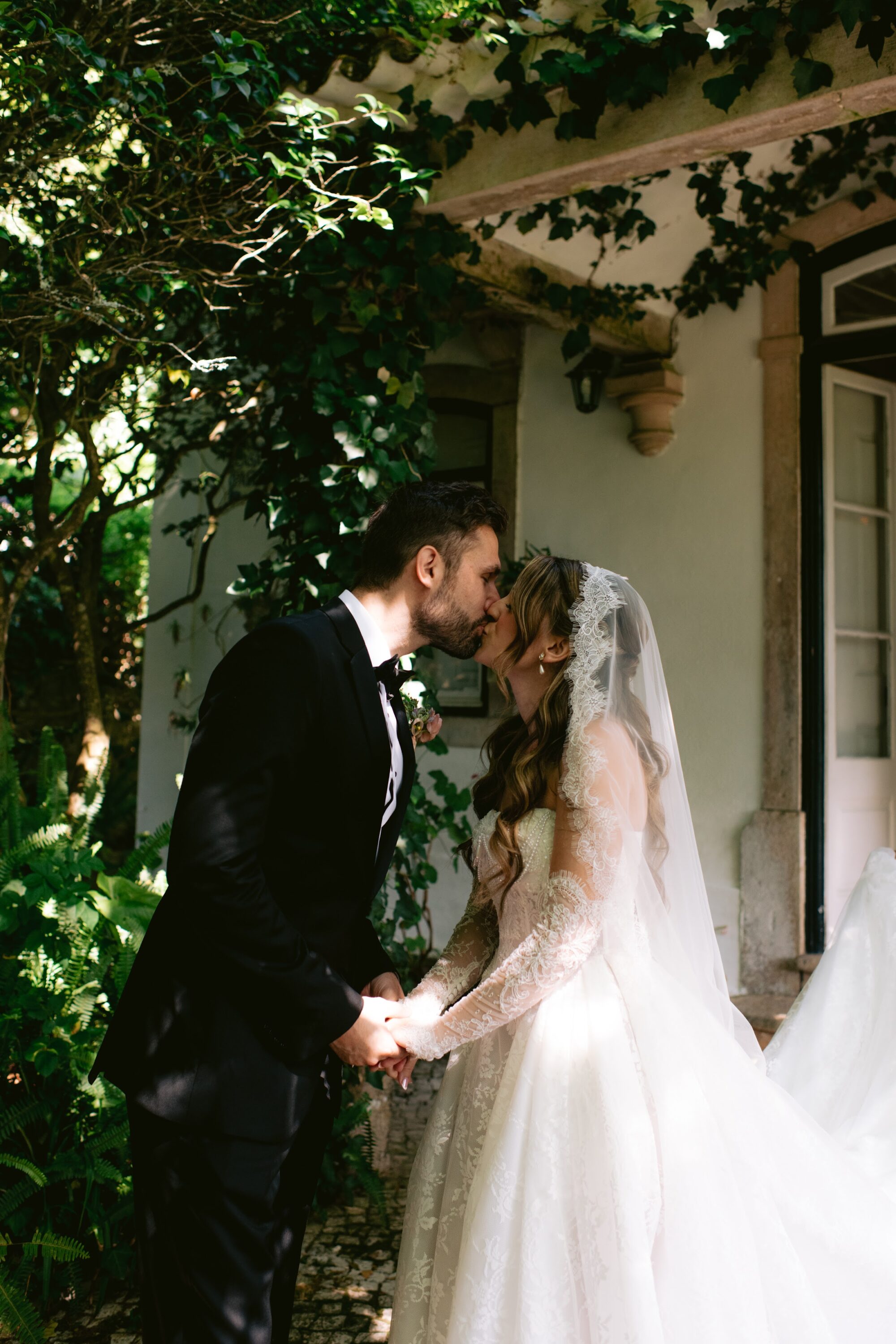 Melanie & Chris wedding at Cabo da Roca, Portugal, by Alex Tome