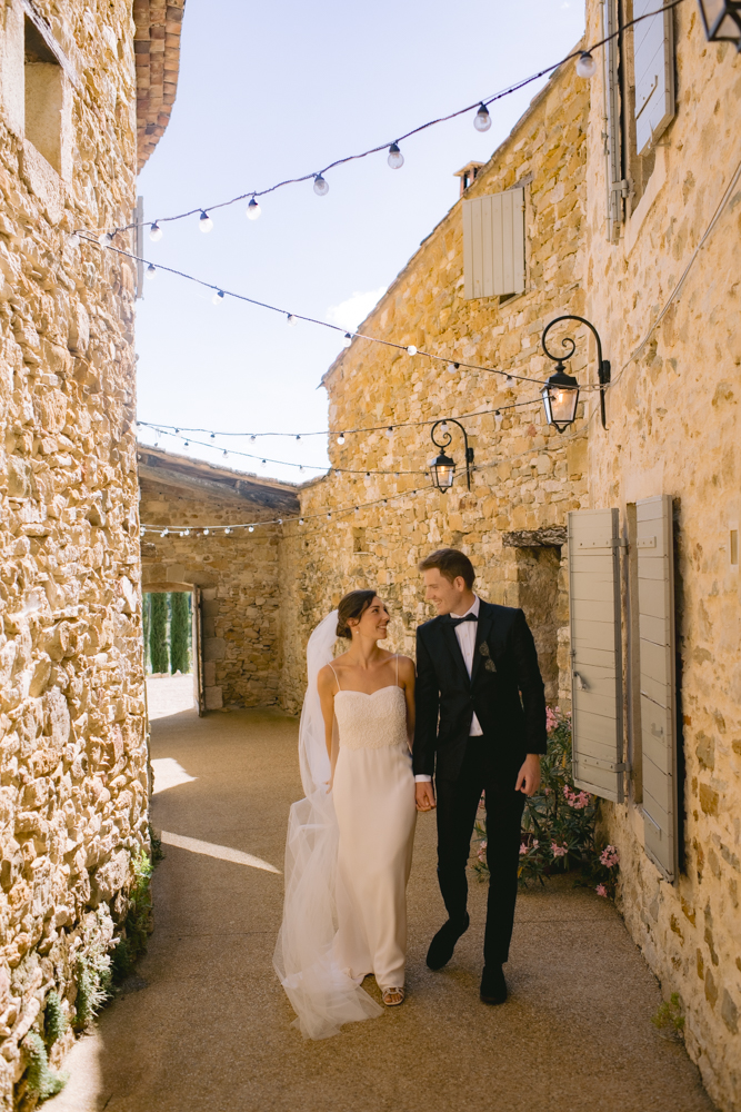 Sarah & Simon wedding at South of France, by Alex Tome
