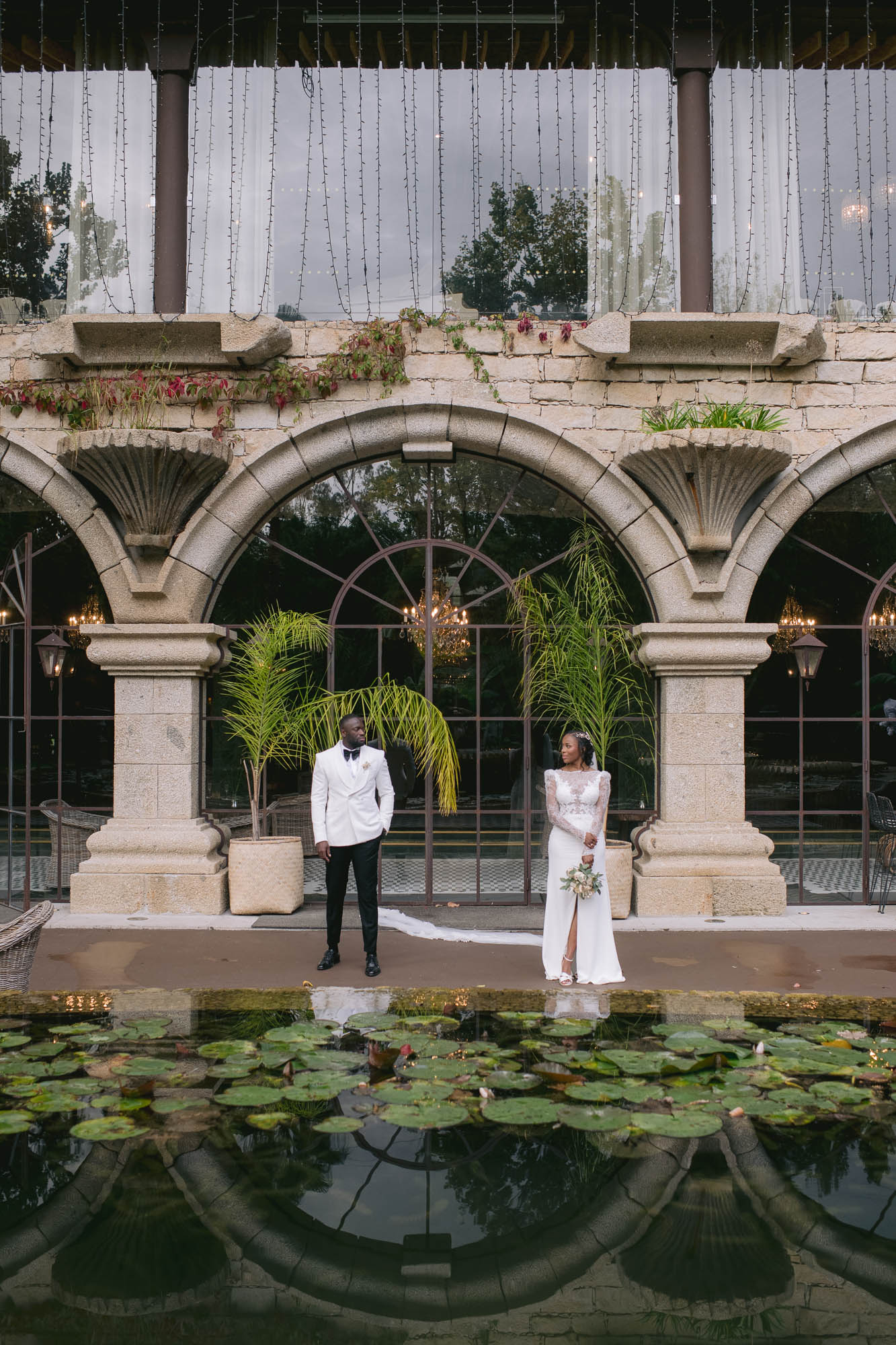 Élodie & Vladimir wedding at Lago dos Cisnes, Portugal, by Alex Tome