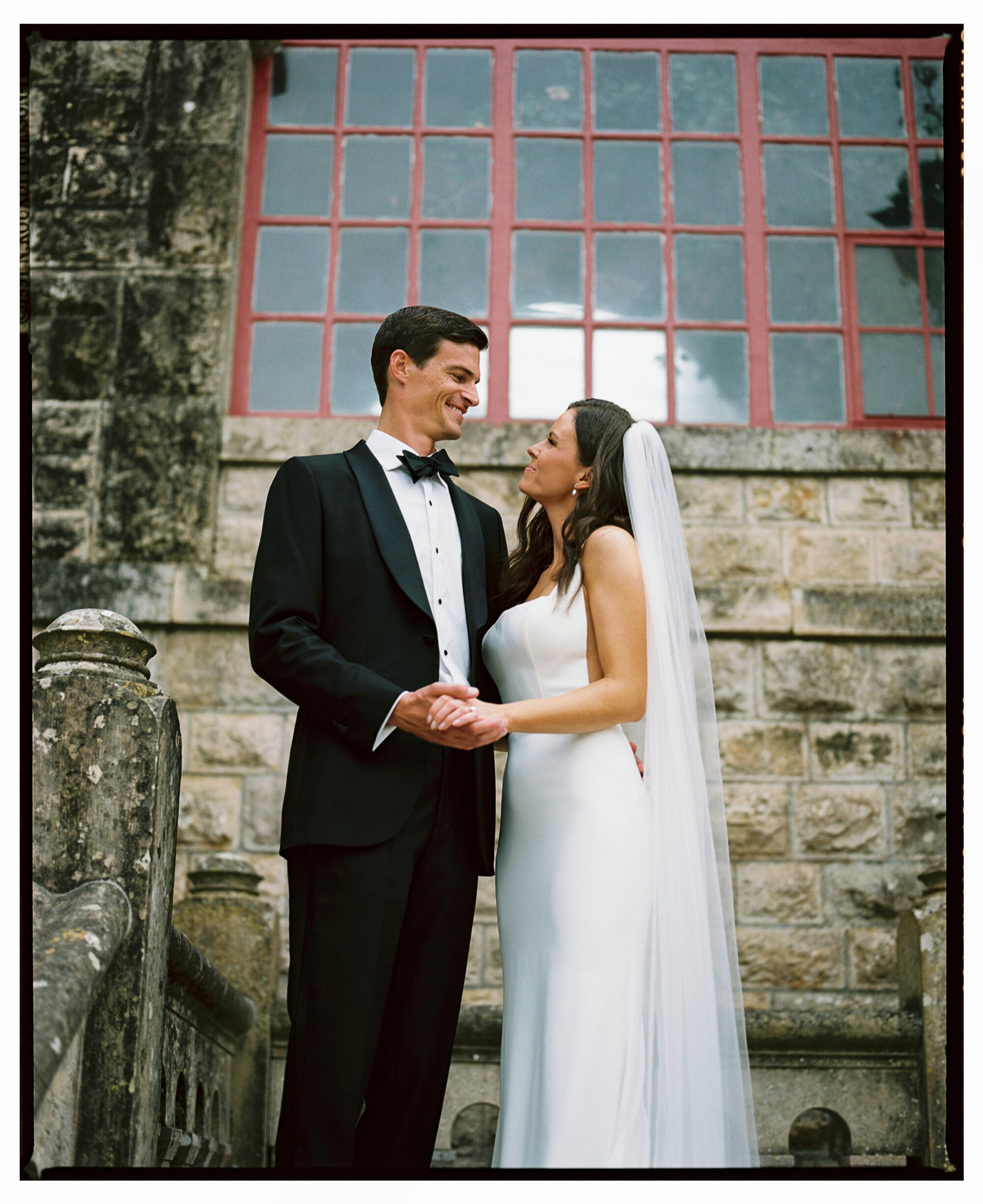 Kelly & Kyle wedding at Forte da Cruz, Estoril, Portugal, by Alex Tome