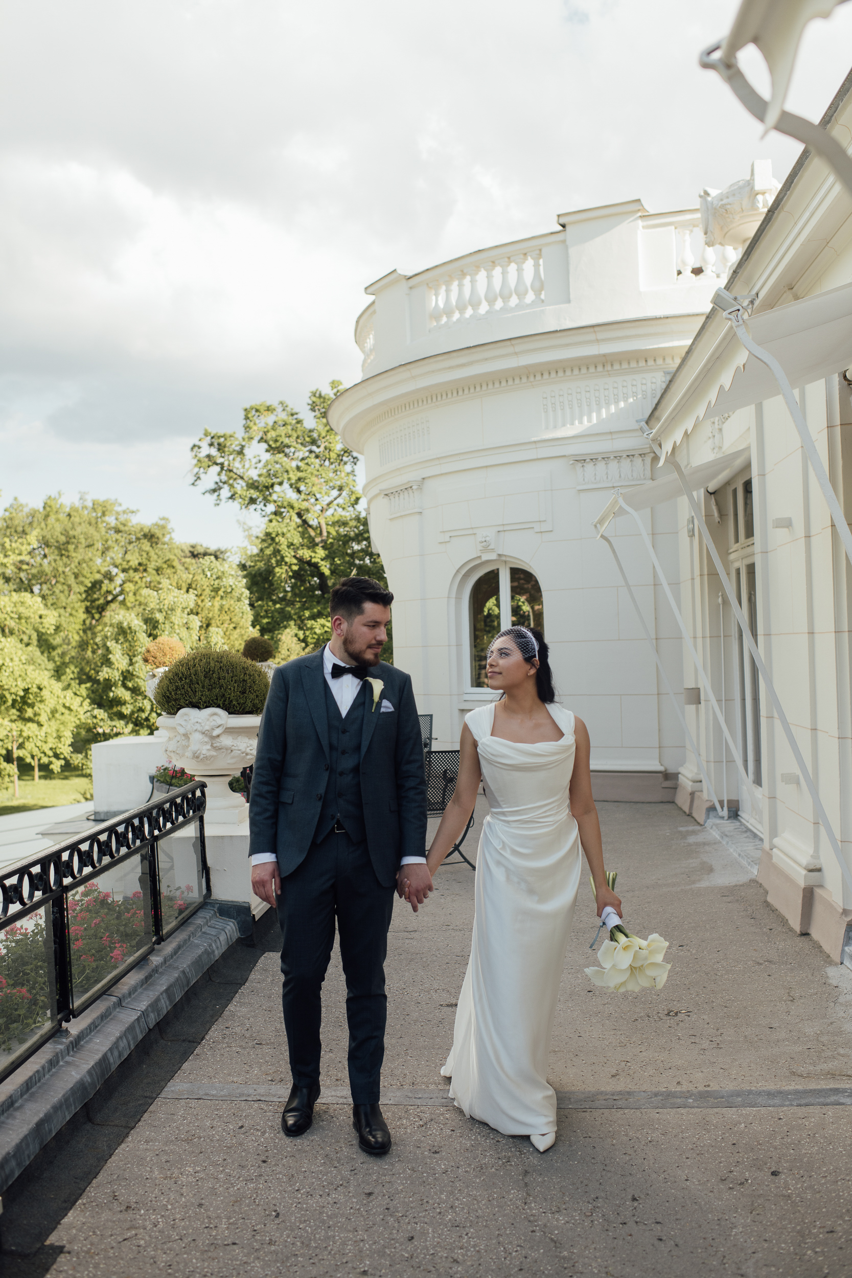 Isabelle & Antoine wedding at Pré Catelan, Paris, France, by Alex Tome