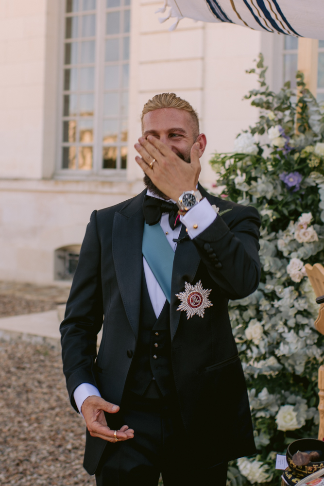 Alejandro & Alberto wedding at Château des Ormes, France, by Alex Tome