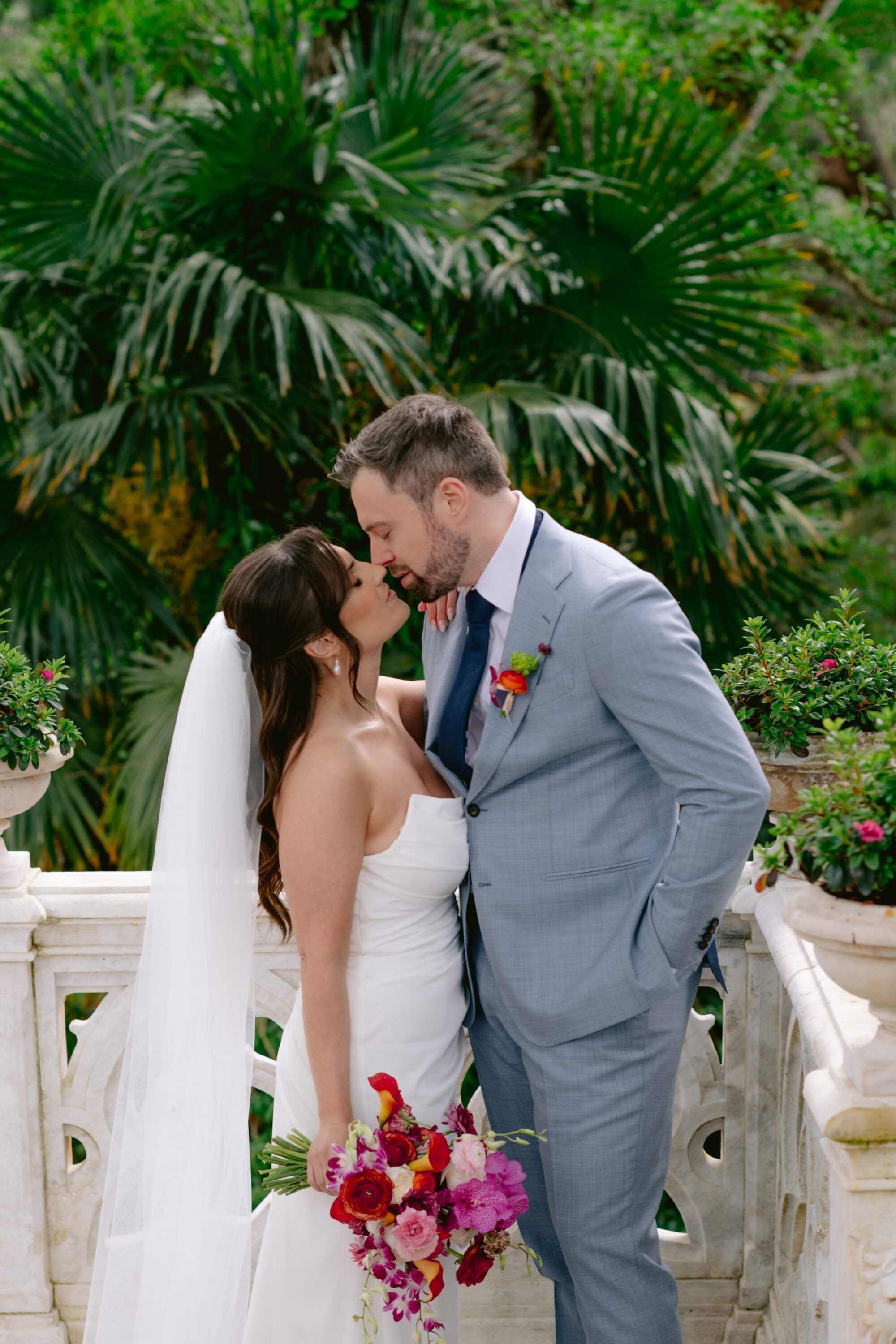 Tara & Jimmy wedding at Portugal, by Alex Tome