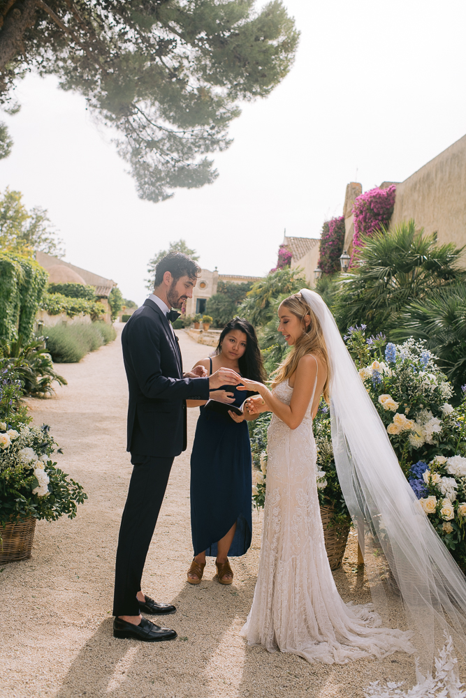 Jana & Gavin wedding at Syracuse, Sicily, Italy, by Alex Tome