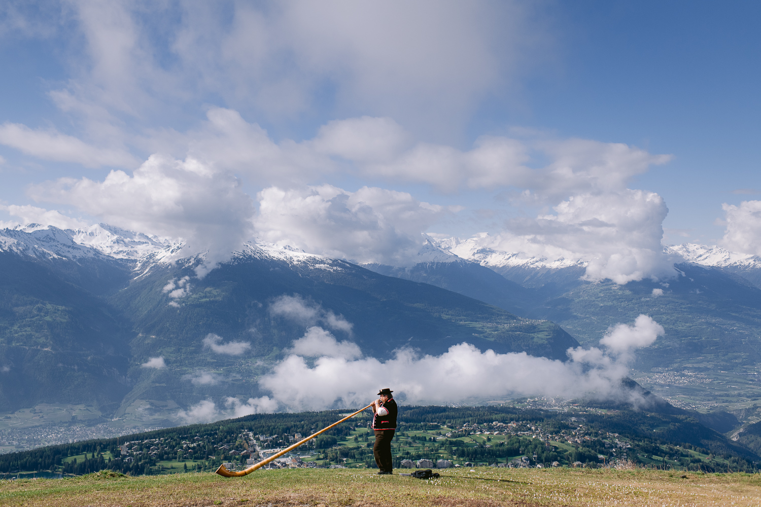 Caroline & Stephen wedding at Crans-Montana, Switzerland, by Alex Tome
