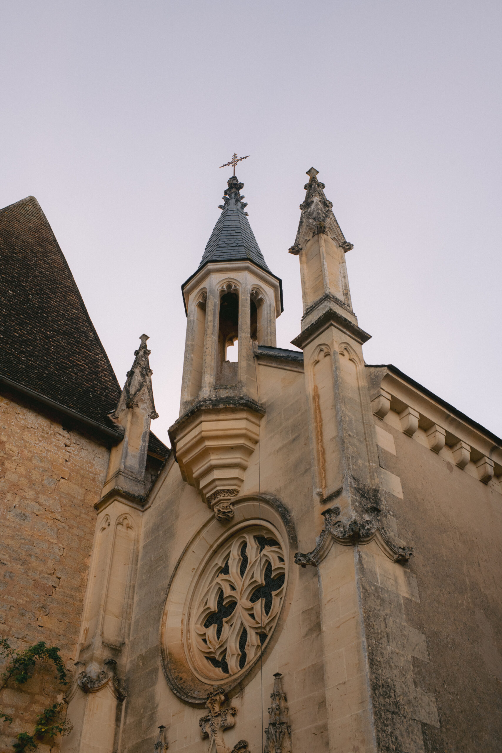 Matt & Steven wedding at Château de la Bourie, France, by Alex Tome