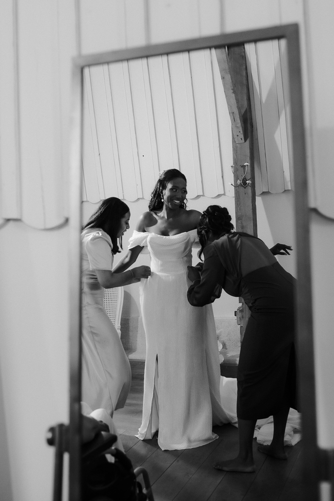 Rahana & Manuel wedding at Bordeaux, France, by Alex Tome