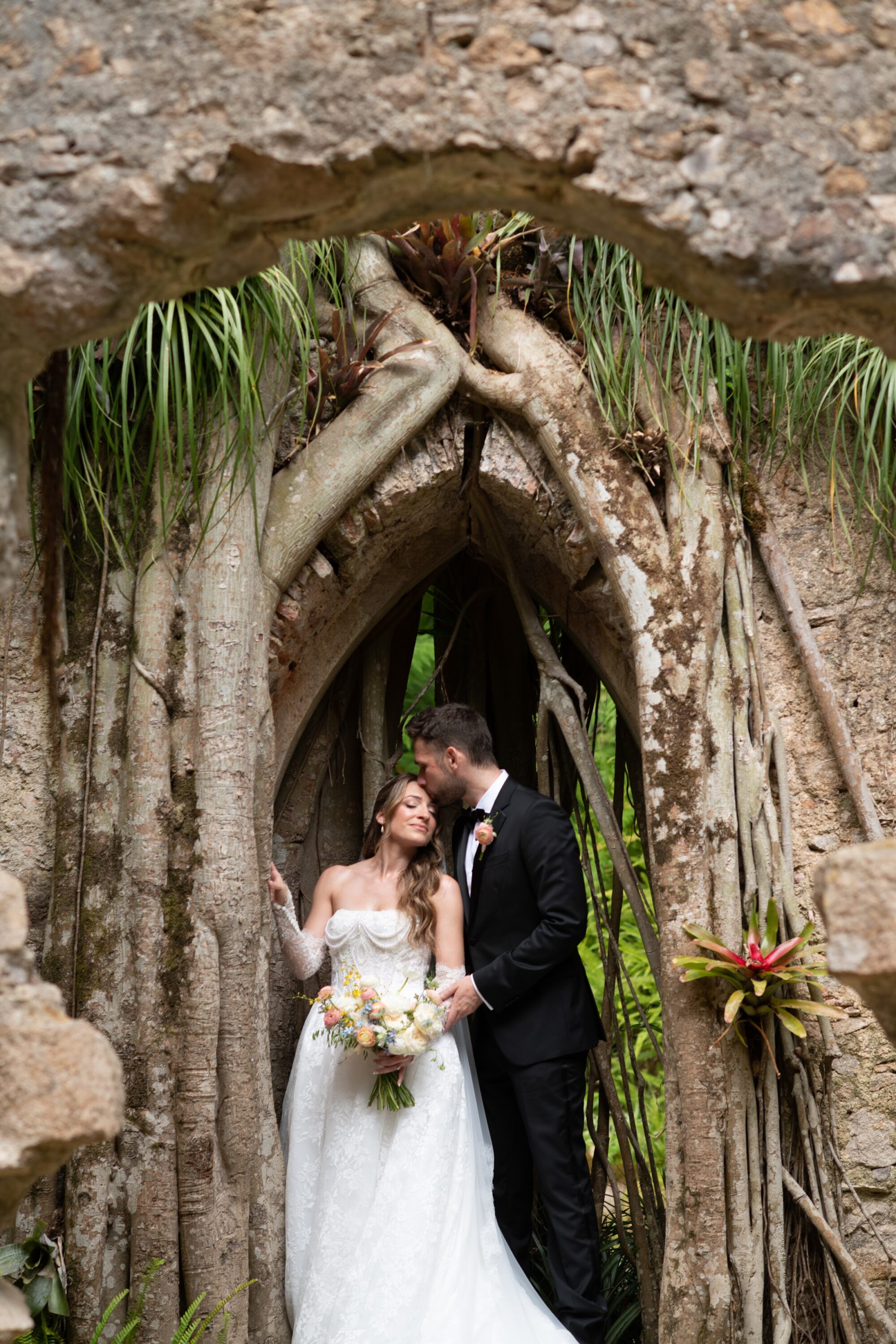 Melanie & Chris wedding at Cabo da Roca, Portugal, by Alex Tome
