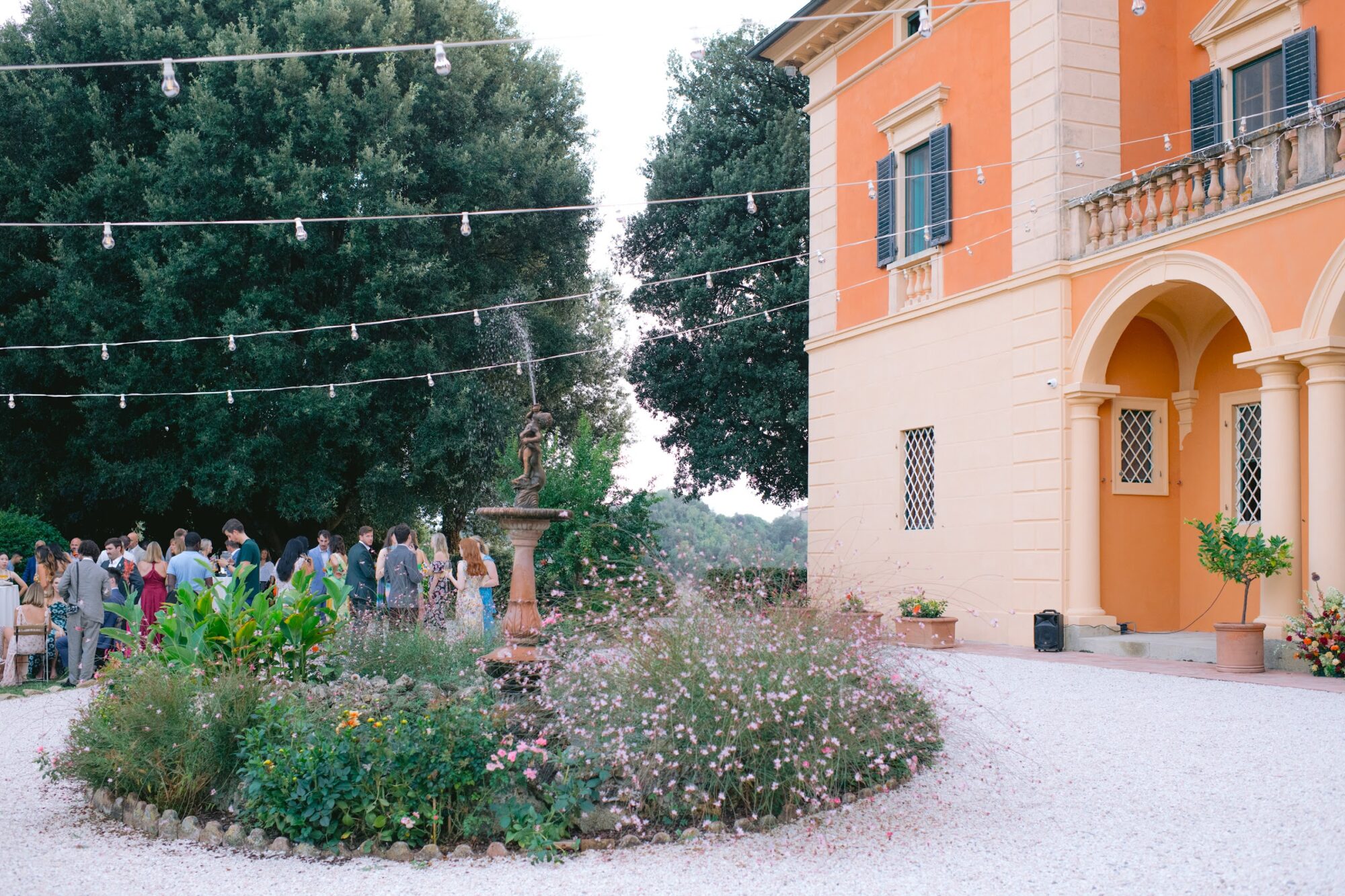 Alex & William wedding at Italy, by Alex Tome